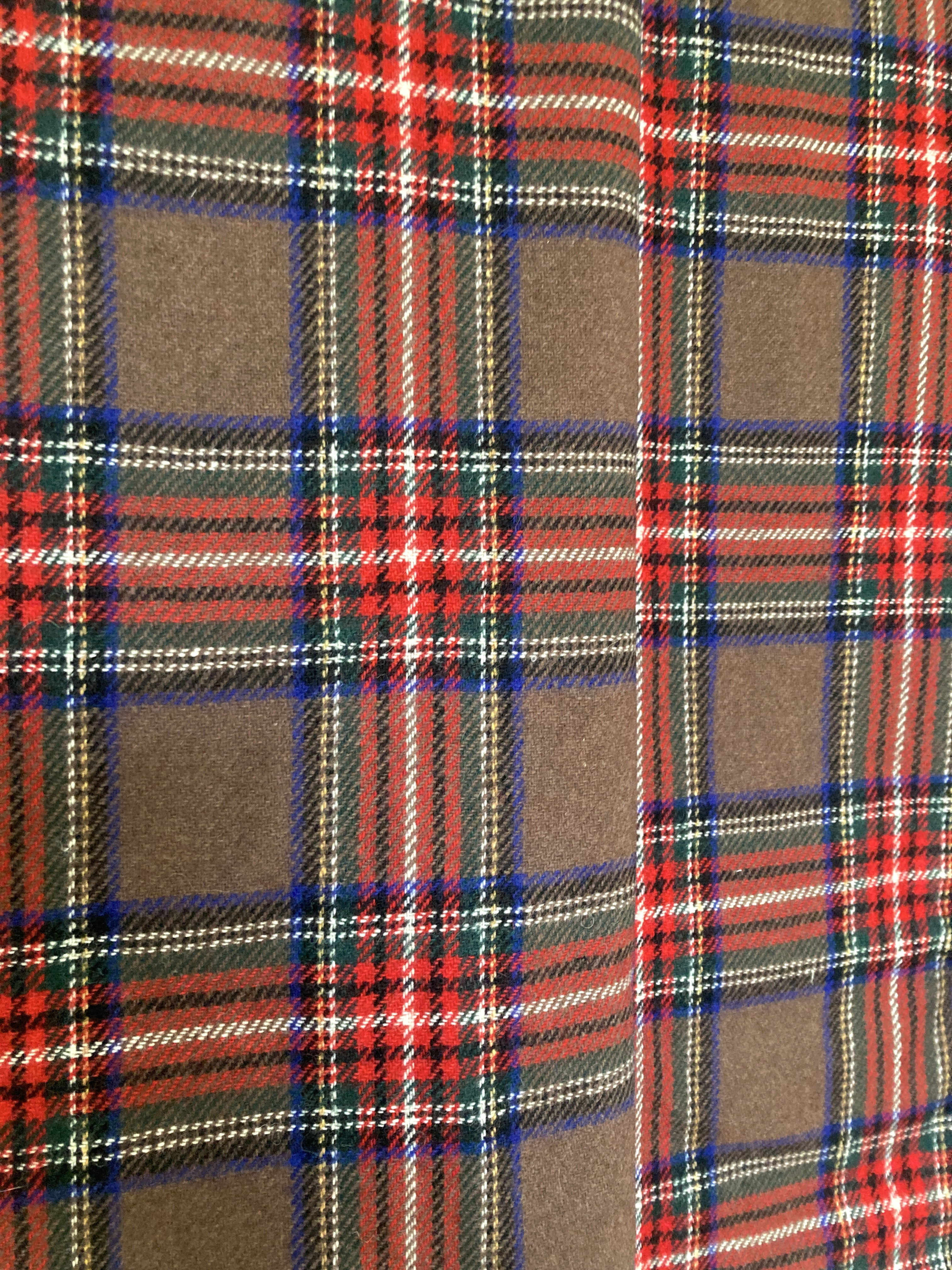 ウールのソフトプリーツスカート　ブラックウォッチ　サイズは指定できます