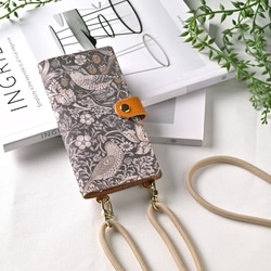 全機種対応 スマホケース 手帳型 【 エボニースイート いちご泥棒 】 ゴールドパーツ スマホショルダー 鳥 A304I 1枚目の画像