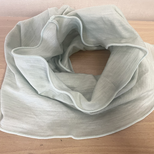 ゆったりリネン麻100%オリーブグリーンシングルウェーブ手作りネック  