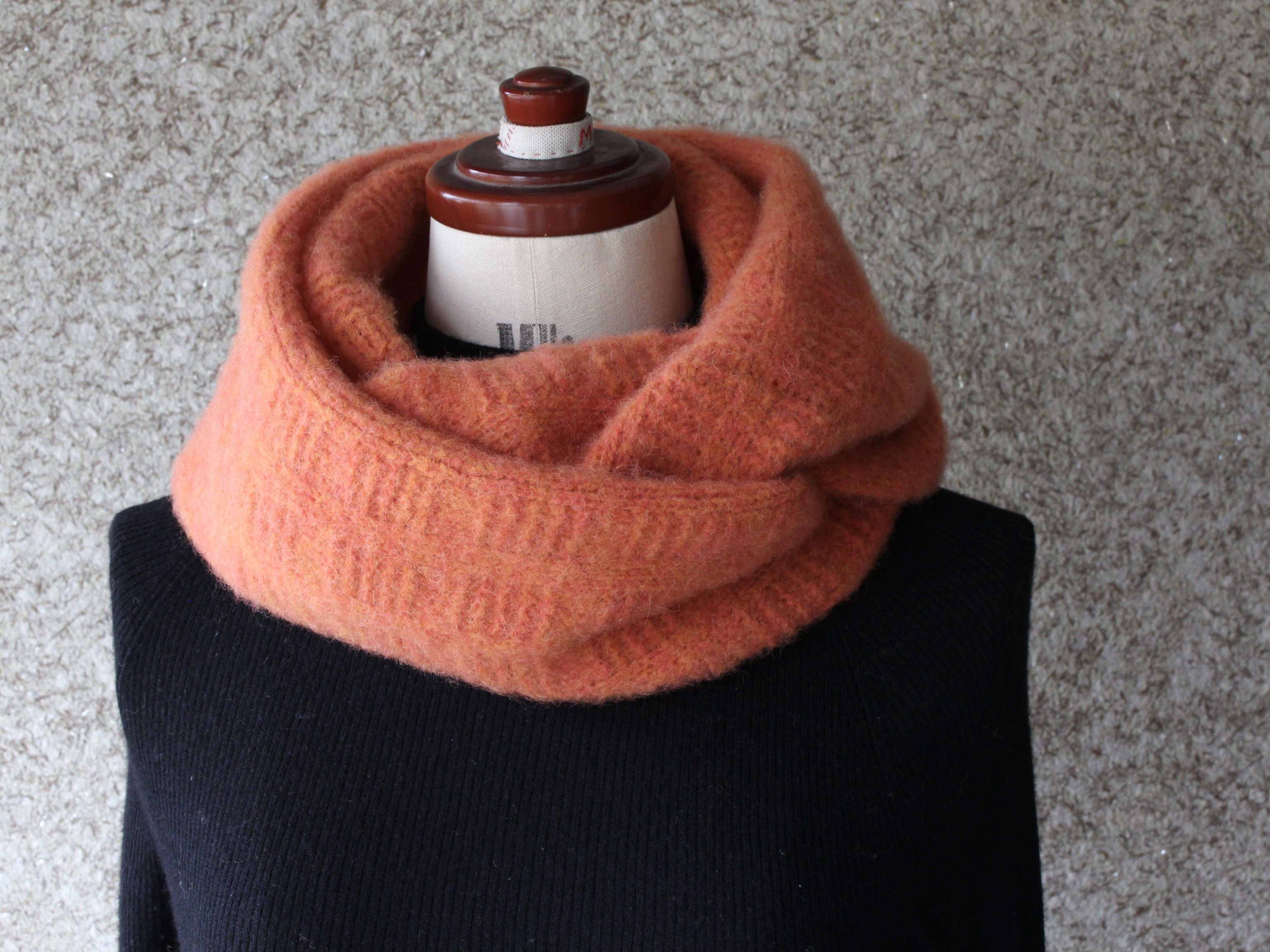 ふわふわ♪ベビーアルパカのニットスヌード