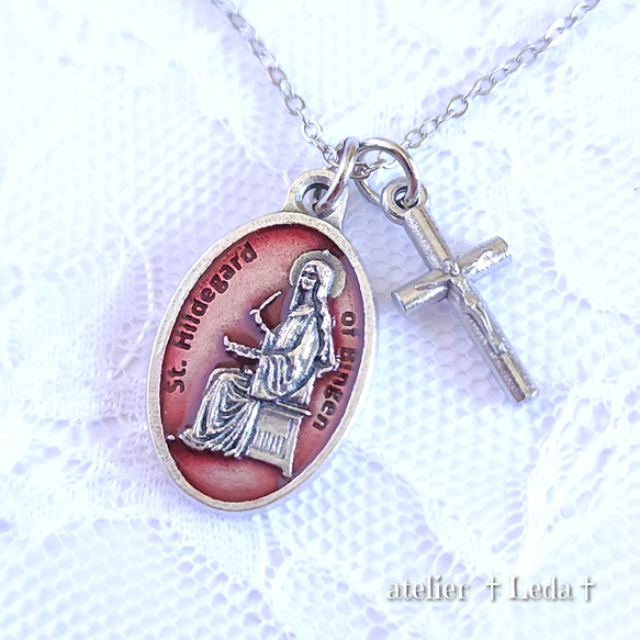 天賦の才に恵まれた中世の教会博士☆ビンゲンの聖ヒルデガルト メダイ