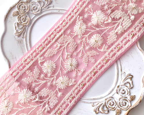 インド刺繍生地 くすみピンク 3ルームフリルトート⑅⿻ ハンドメイド 7378f22fa31b06baa7b20b37cc0459