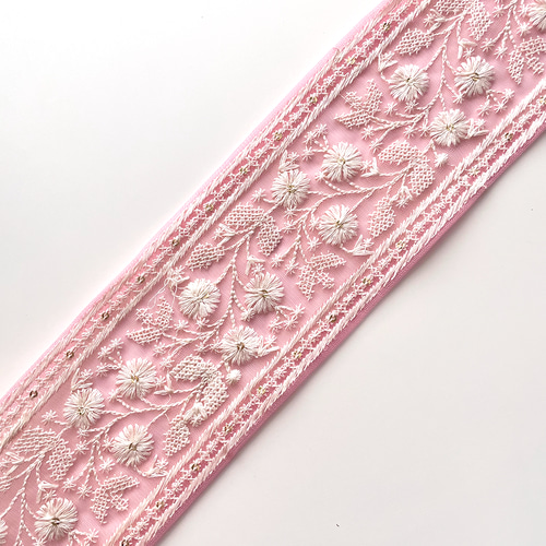 499 【 幅：8cm 】 インド刺繍リボン ピンク チュール ホワイト リボン