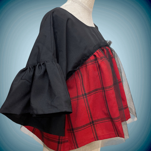 秋冬 黒赤 巻きスカート 着物リメイク N70710 秋冬 黒赤 巻きスカート 着物リメイク N70710 - メルカリ