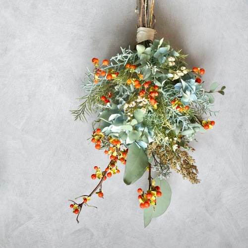 創作スワッグ　秋冬の森　実物いっぱい 創作スワッグ 秋冬の森 実物いっぱいの通販 by 11/10-14発送不可