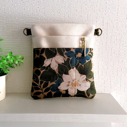 レトロ調きれいなお花柄ウエストポーチ M／和柄／2wayポーチ（ウエスト