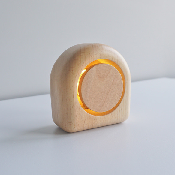 森に差し込む光 木製 LEDランプ ベッドサイドランプ USB電源 TOSMU 1枚目の画像