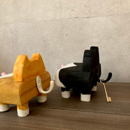 猫のアクセサリートレイ 小物置き カードホルダー ミニトレー 猫型