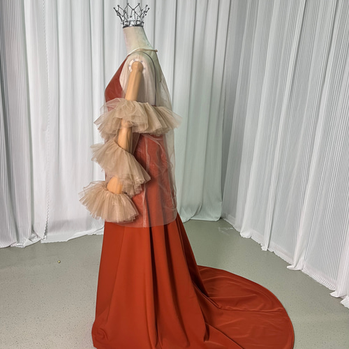 送料無料！ウェディングドレス ツーピース ベージュ テラコッタ色  