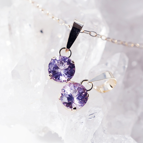K18 WG ラベンダースピネル　　ネックレストップ K18極上パープルスピネルのネックレス ～Lilac ネックレス