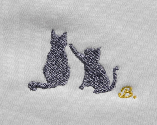 KRY ホワイト スウェットシャツ 猫ロゴ刺繍ぷりんコラボ