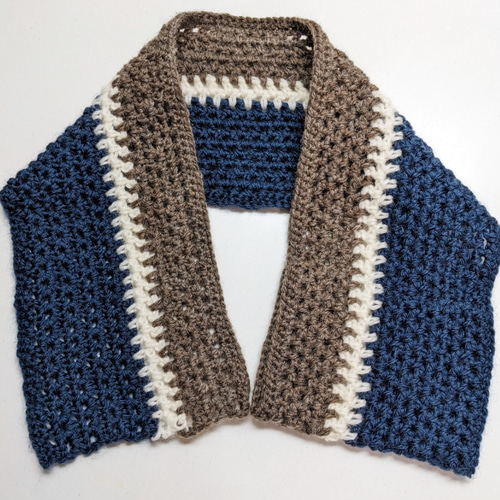 ウール100％マフラー 送料込み ブラウンとネイビー ライン入り