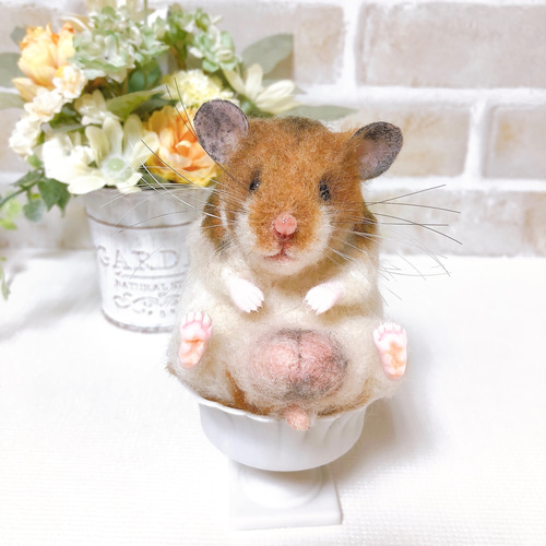 公式 ノーマルバンデッド お座りハムちゃん*ゴールデンハムスター 羊毛フェルト