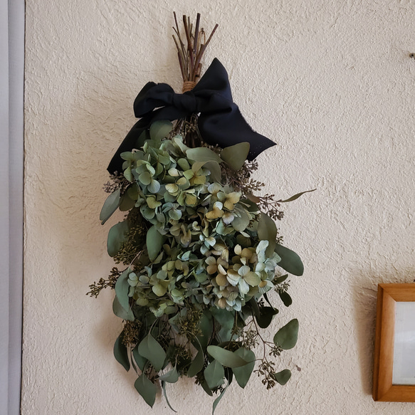 ユーカリのスワッグ おしゃれなユーカリのスワッグ シンプル ナチュラル スワッグ atelier