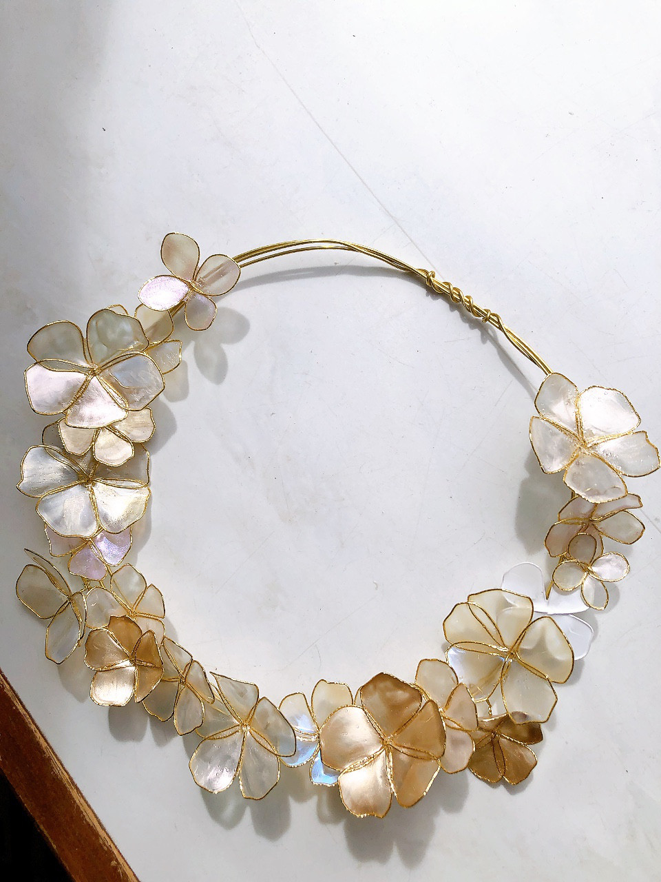 特注 大きなオーロラフラワーボタニカルリース ワイヤークラフト