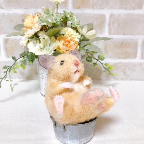 ③キンクマ お座りハムちゃん*ゴールデンハムスター* (羊毛フェルト