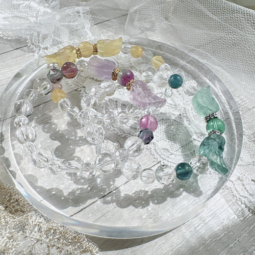 守護・癒し】天使の羽 フローライト＆水晶 天然石ブレスレット