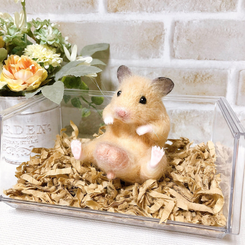 はむタマ座布団♪お座りキンクマハムスター *羊毛フェルト* 羊毛氈