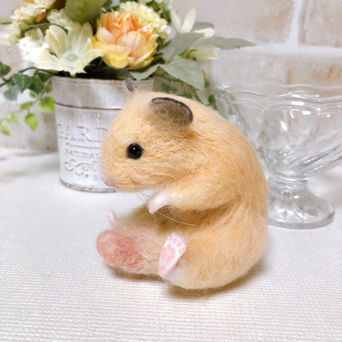 はむタマ座布団♪お座りキンクマハムスター *羊毛フェルト* 羊毛