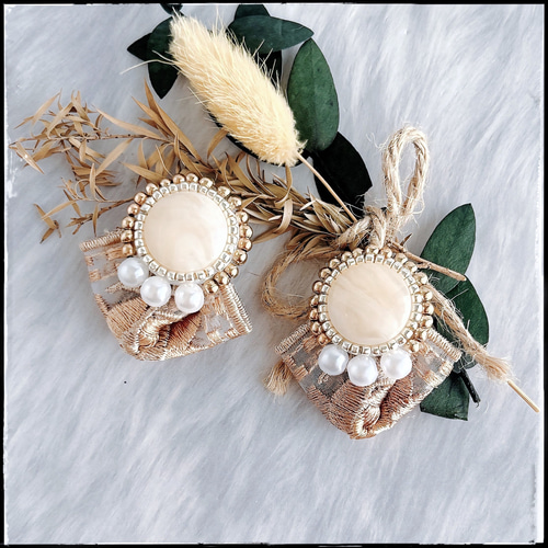 大ぶり/インド刺繍リボン/パール/ビーズ刺繍/ゴールド/花/ビーズ