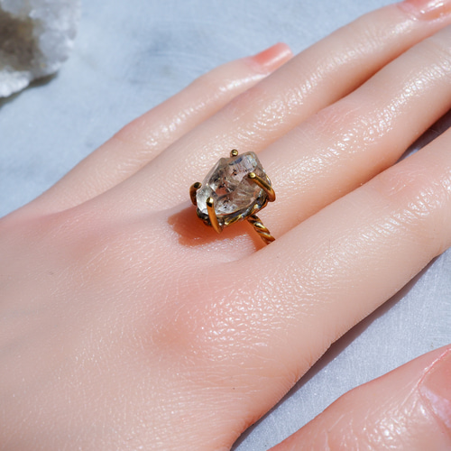 ハーキマーダイヤモンドの指輪 (真鍮：14号) 指輪・リング はつ恋 通販