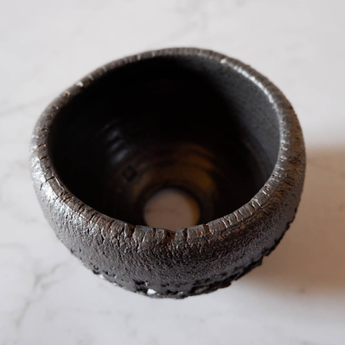 3.5号黒金彩捻り裂紋鉢633 塊根植物 多肉植物 盆栽 植木鉢 作家