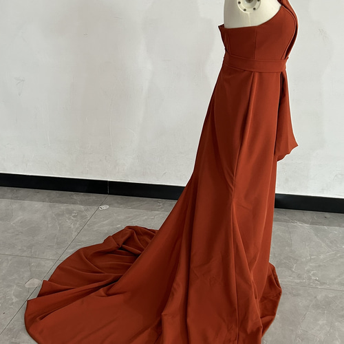 パーティードレス テラコッタ色 デザイン感 ファスナー マーメイド  