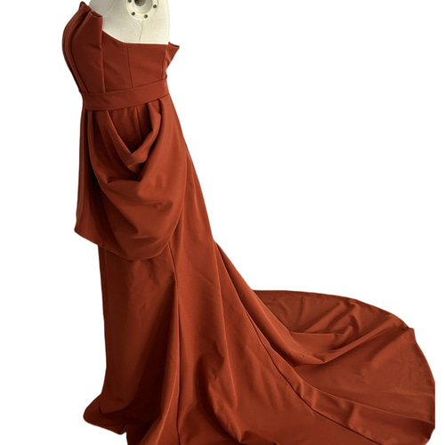 パーティードレス テラコッタ色 デザイン感 ファスナー マーメイド  