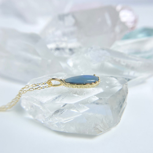 K10☆天然ブラックオパールネックレス☆オーストラリア産原石から磨い