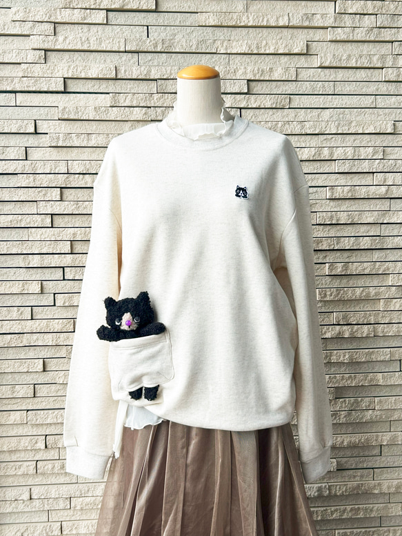 Melty&Micoty ポケットスウェット（メルティぬいぐるみ付き） 4枚目の画像