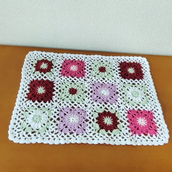 グラニースクエア マルチカバー 約100×100cm ハンドメイド♪ ハンドメイド かぎ針編み グラニースクエア ブランケット