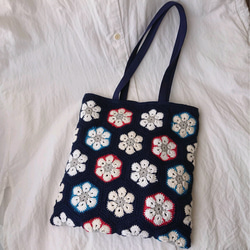 ❤千春❤バッグ グラニー ハンドメイド 久々にグラニーバッグを作りました😆 マチ付き&ファスナー付きで