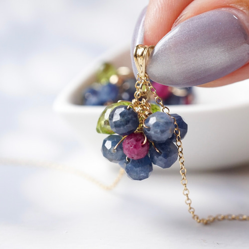 ✨Jewérart 宝石絵画✨　天然ルビー　サファイア　ヒスイ　ペリドット他 美しい黄緑色の宝石 ポジティブ 太陽の石 希望 勇気 知恵 ✨Jewérart