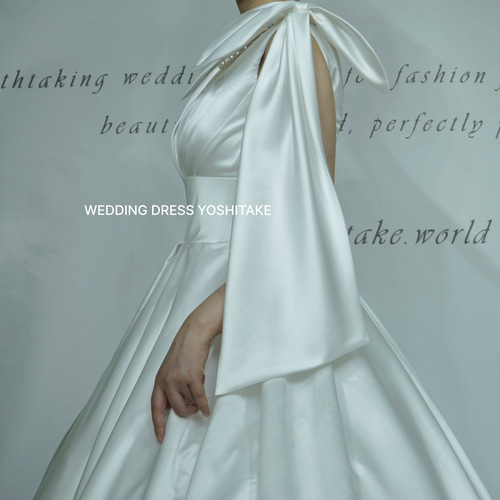 ウエディングドレス.サテン.白.パール.バックリボン.パニエ付き.挙式