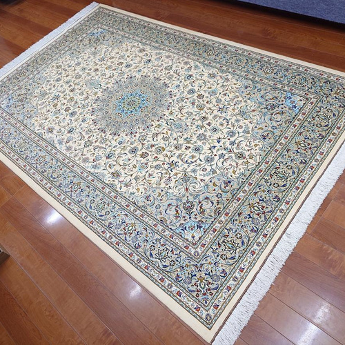 ペルシャ絨毯 クム 産 シルク パディデ工房 リビング 245x159cm