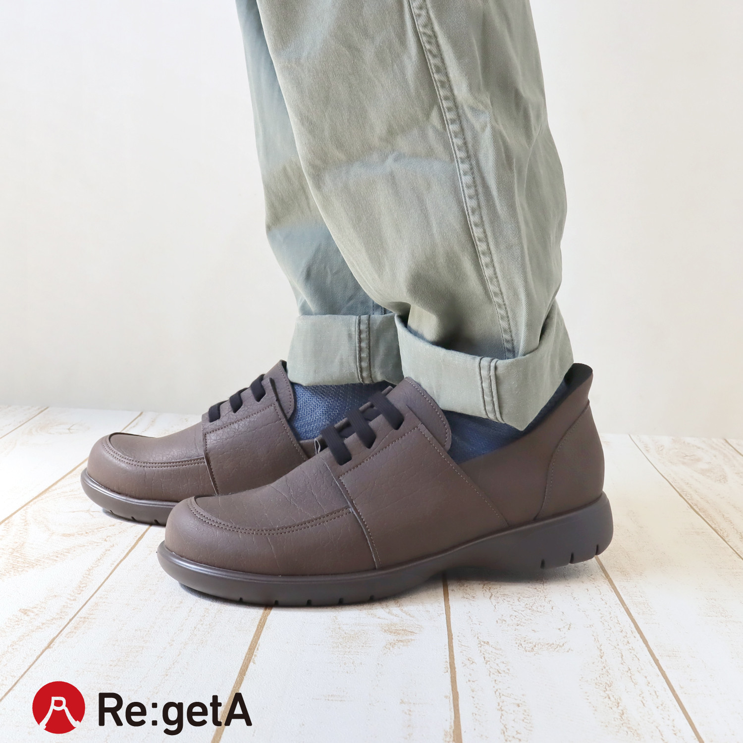 手を使わず簡単に履けるハンズフリーシューズ リゲッタ SuttOn R-403m 軽量 メンズモカシンシューズ