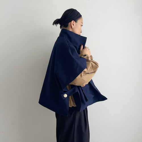 2wayデニムライクショートポンチョ(navyblue x black) コート MELUMO