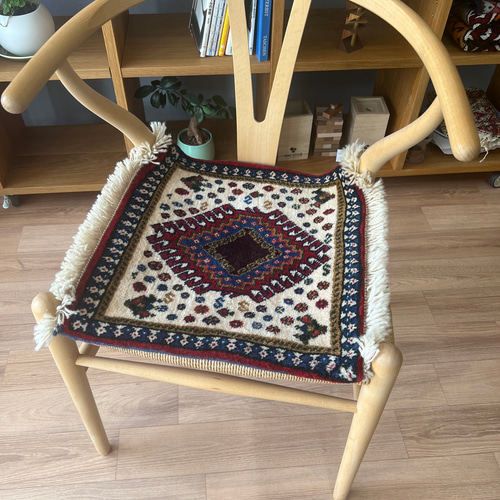 ⚫︎SALE⚫︎送料無料⚫︎ヤラメ絨毯【40×40】No.26 トライバルラグ