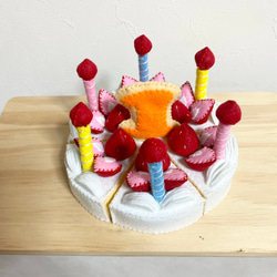 フェルトのバースデーケーキ 記念日 おもちゃ・人形