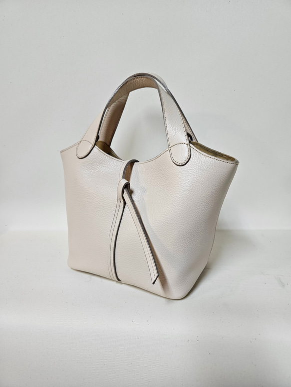 新作日本製　お出かけに最適なサイズ感でとにかく軽い Marle=マールのベルト開閉式バージョン　選べる13色 7枚目の画像