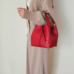 新作日本製　お出かけに最適なサイズ感でとにかく軽い Marle=マールのベルト開閉式バージョン　選べる13色 5枚目の画像