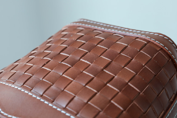 [新品] 手工牛皮編織包 - 可愛籃子設計 第7張的照片