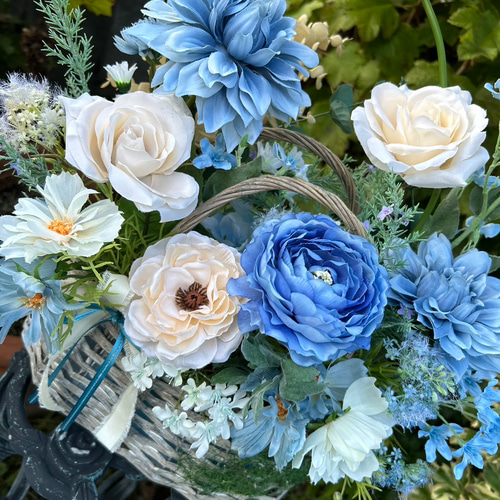 光触媒　人工観葉植物　ウォールグリーン　フェイクグリーン　お供え花　ひさき 光触媒 人工観葉植物 ウォールグリーン フェイクグリーン 盛り籠ブルー