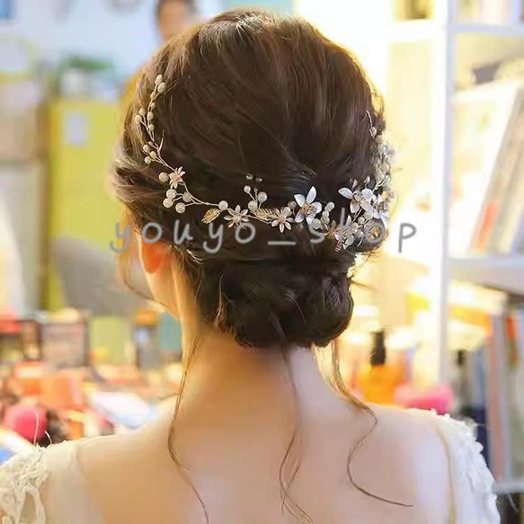ヘッドドレス ウェディング ヘアアクセサリー 小枝 花 ブライダル 髪飾り 花嫁 カチューシャ ヘアピン パール 結婚式 4枚目の画像