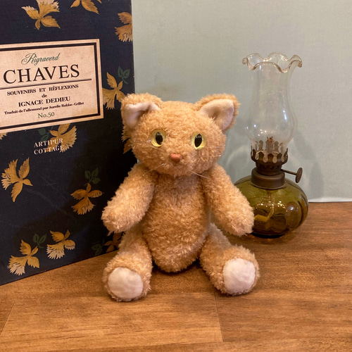 ぬいねこ 猫のぬいぐるみ 薄茶 ぬいぐるみ nano 通販 18360074｜Creema