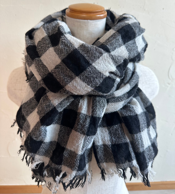 ＊　ウールガーゼ　大判ストールマフラー（ブロックチェック）＊ 4枚目の画像