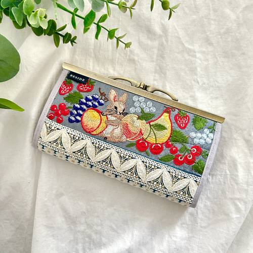 ☆ゆうか☆　長財布、ミニ財布2点　インド刺繍ピンク系　ハンドメイド うさぎさん インド刺繍リボン 長財布 お財布ショルダーにも がま口