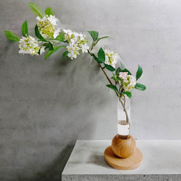 本物みたいなコデマリ　マジカルウォーター　インテリアフラワー 1枚目の画像