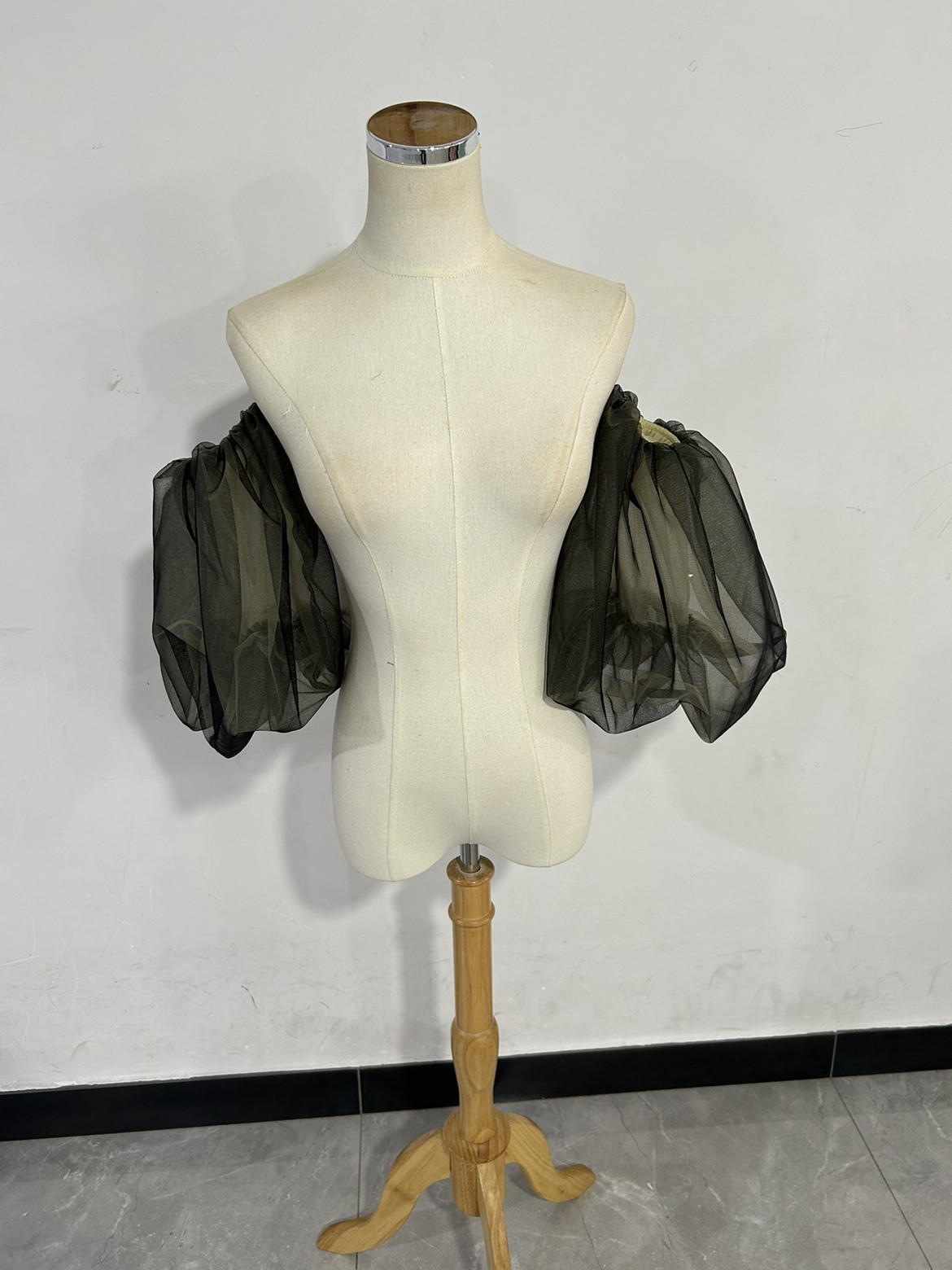 ソフトチュール 2取り外し袖  ショルダーの付け袖 パフスリーブ オーダー可能 二の腕を隠せるお袖