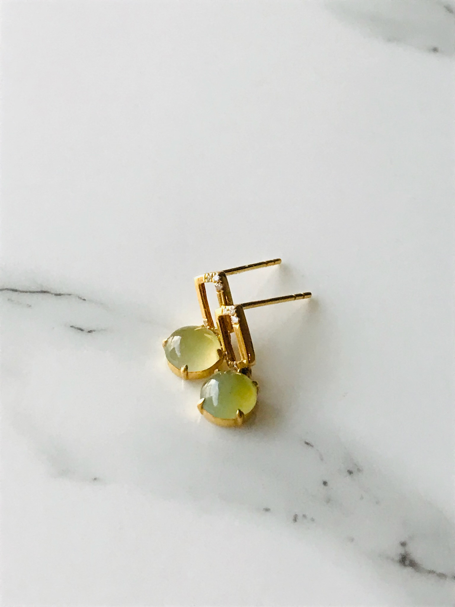 【P1750-001】ジェイド　翡翠　ヒスイ　ピアス　ミャンマー産　氷翡翠　18k ダイヤモンド　イエローゴールド
